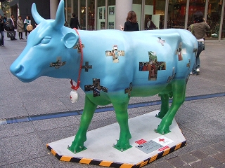 cow レッドクロス1